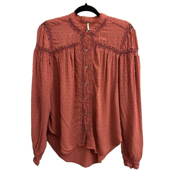 Free People Every Day Every Girl blouse w swiss dots in Dusty Pink Size S Boho R - Picture 1 of 7